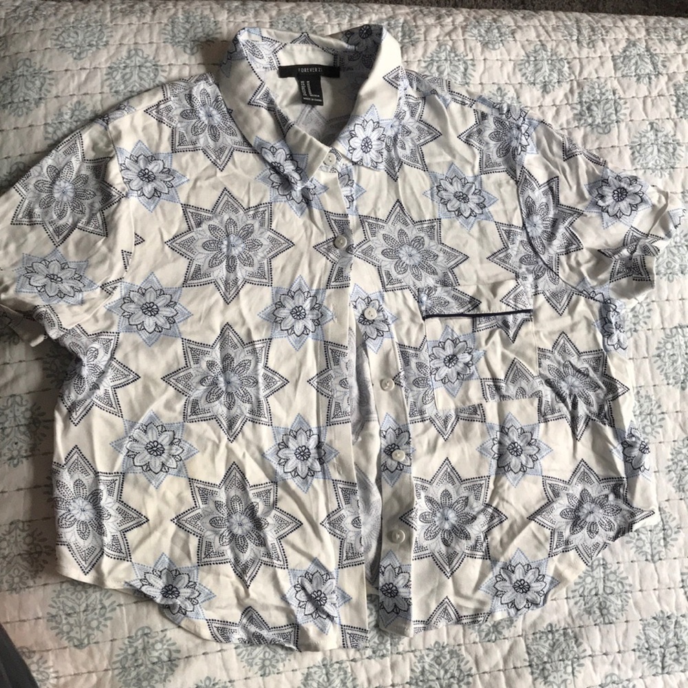 Hawaiian button up